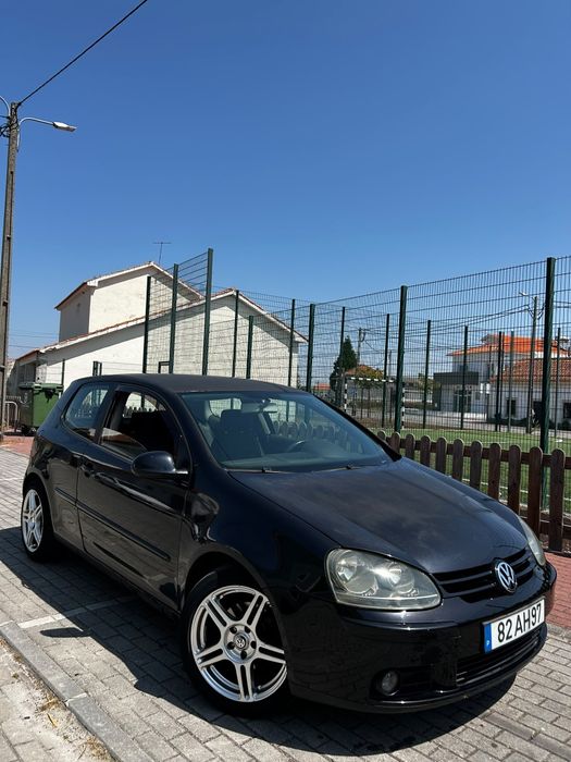 Volkswagen Golf V  2.0 TDI 140 cv – 2005 – 3 portas – Preto