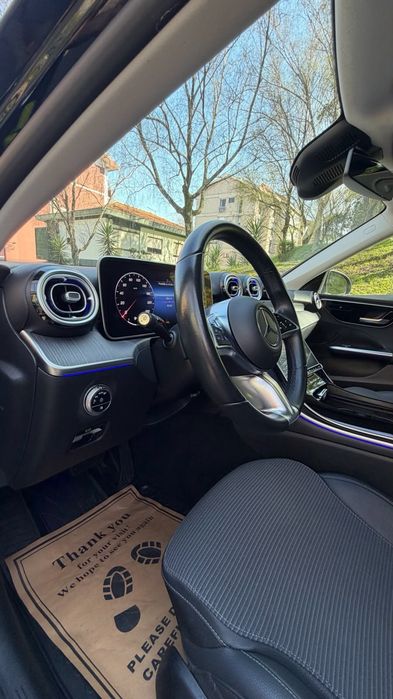 Mercedes-Benz C 300 e — fotografia 8