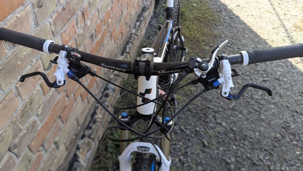 Велосипед двохпідвіс Cube ams Carbon XL/fox/Shimano XT/Formula