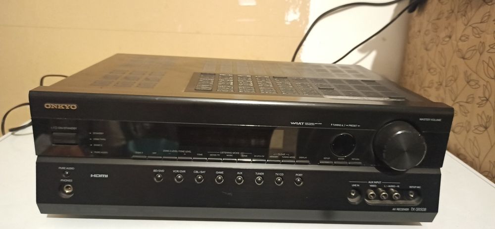 Sprzedam Zestaw Amplituner stereo Onkyo i otwarzacz DVD Panasonic