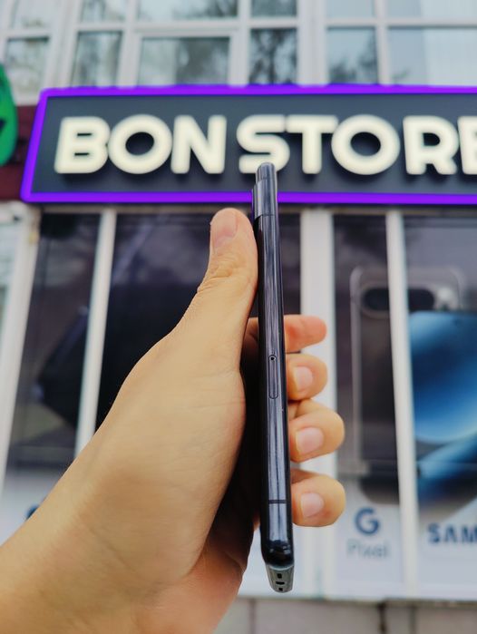 Магазин. Гарантія. Pixel 7 pro 256gb. Black