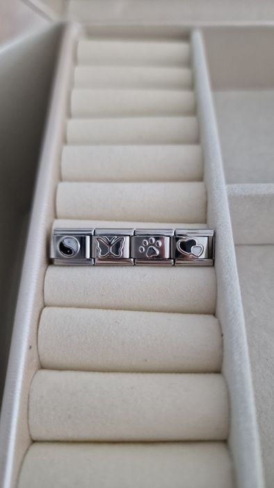 4x Charms do Nomination itp