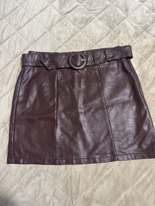 Юбка шкіряна жіноча бургунді Zara 38 р