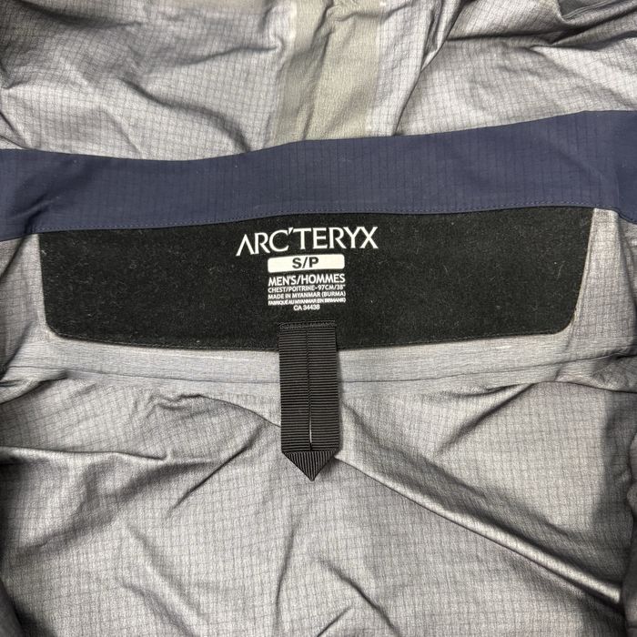 Arcteryx beta ar gore-tex