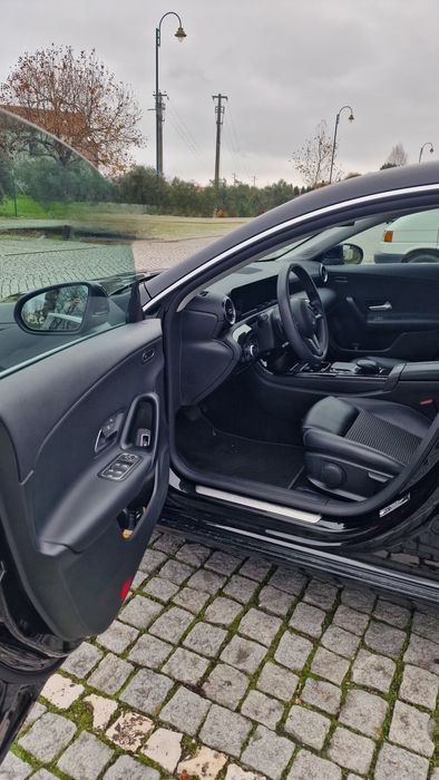 Mercedes Benz CLA 250 e