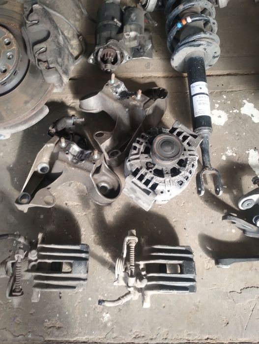 kompresor klimatyzacji alternator rozrusznik audi a4b6 b7 1.8t passat