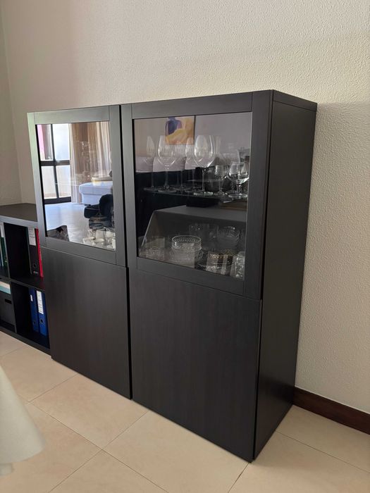 Aparador de 2 módulos com portas IKEA