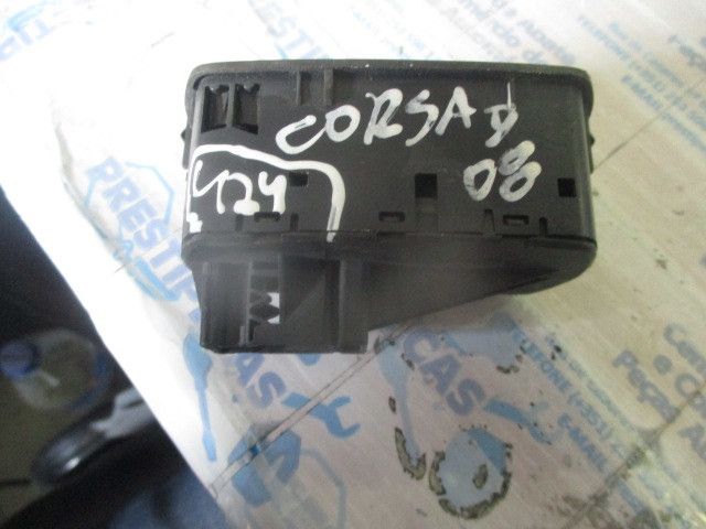 Comando / botão / interruptor multifunções OPEL Corsa D426028729107763200