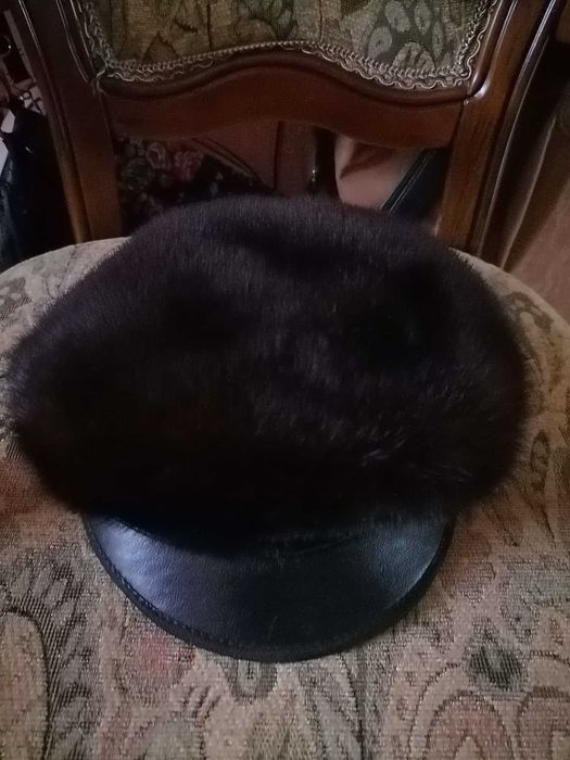 Берет из цельной натуральной норки (фабричный)