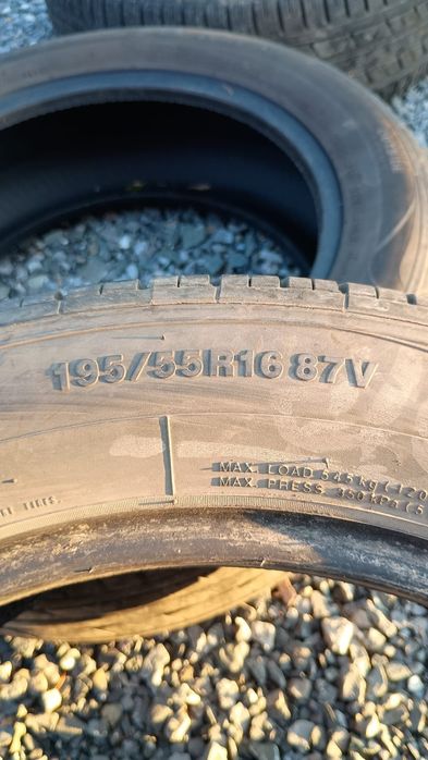 Opony sprzedam bez felg