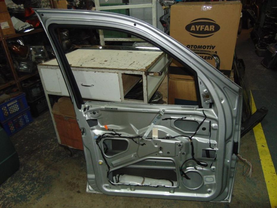 Mercedes ml jipe w163 portas da frente