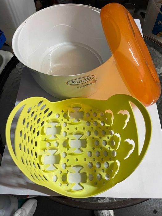 Esterilizador de biberões Rapido Marca Babymoov