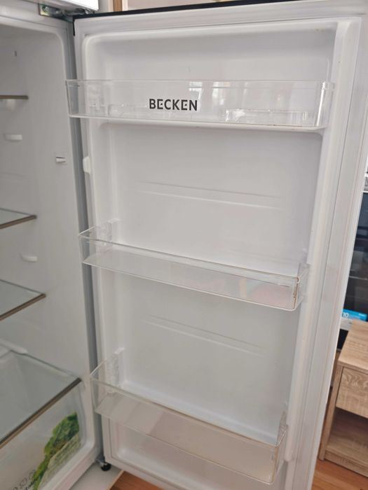 Frigorífico BECKEN 167.6 cm , ainda com factura e garantia