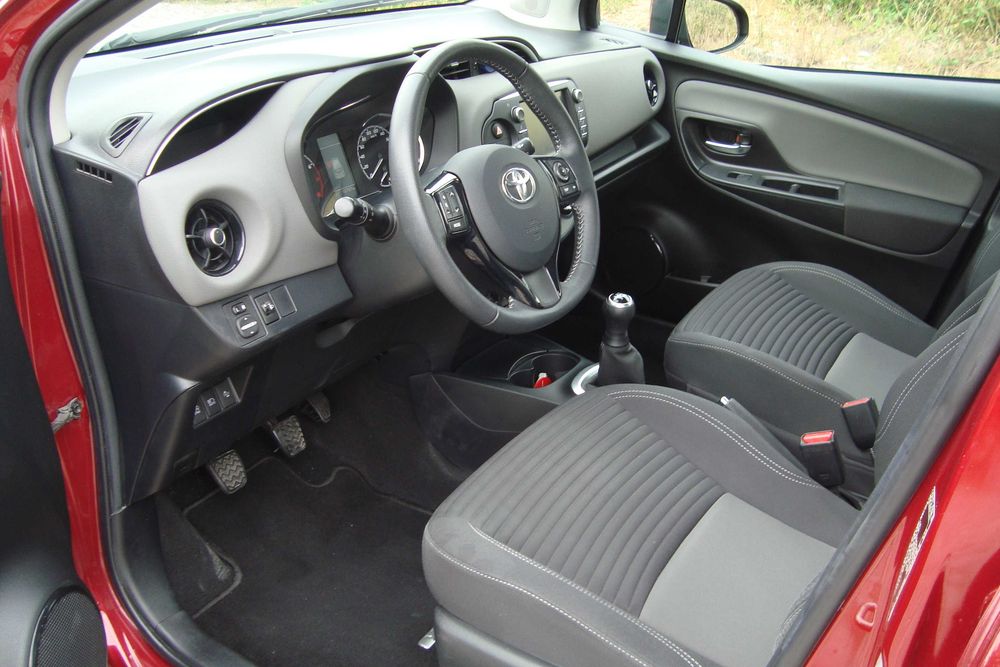 Toyota Yaris  Apenas 10797Km