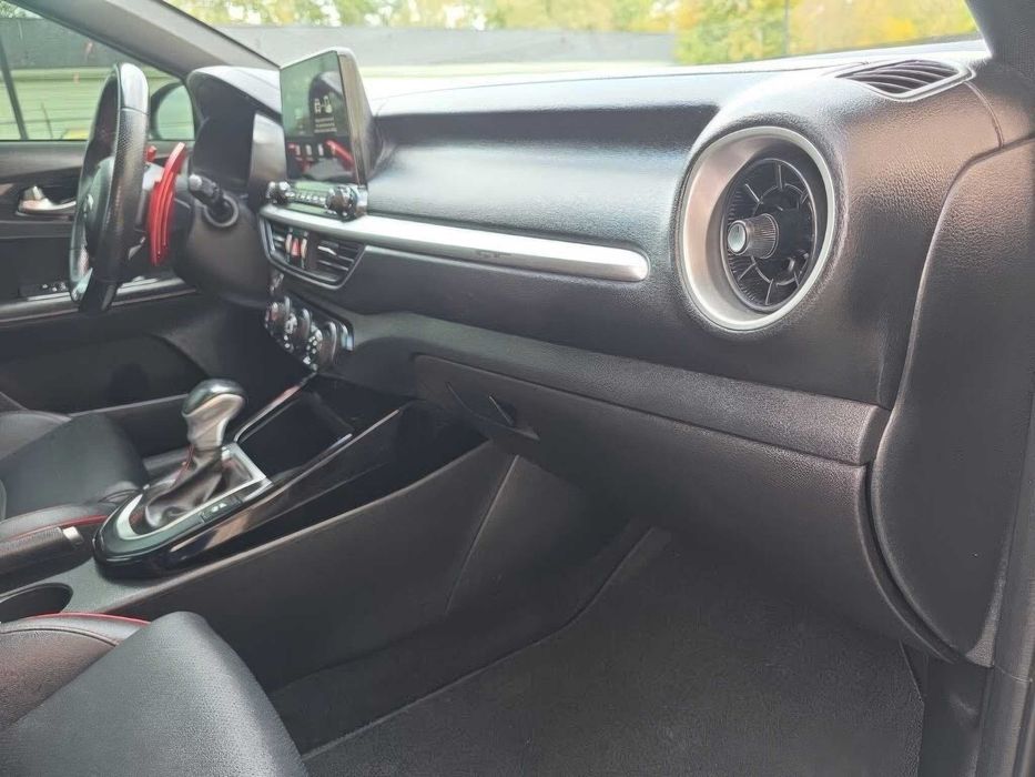 Kia Forte GT      2021