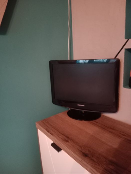 TV  i monitor 20 calowyi -SAMSUNG-Model- LS20PMASF/EDC