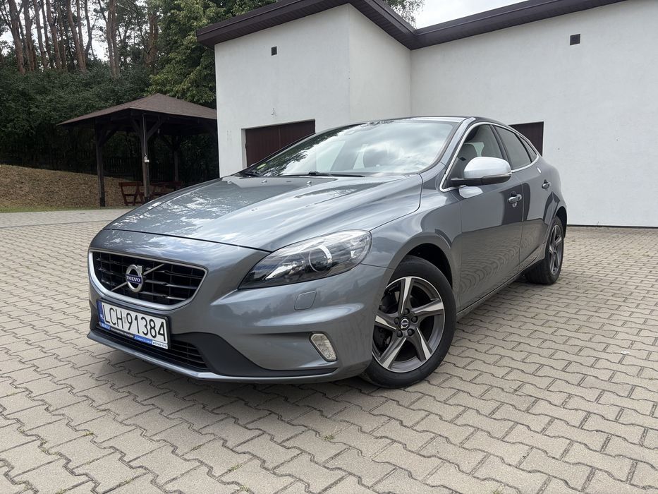 Volvo V40