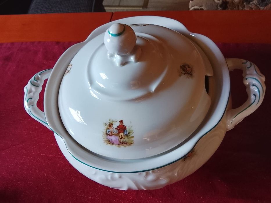 Zabytkowa porcelanowa waza