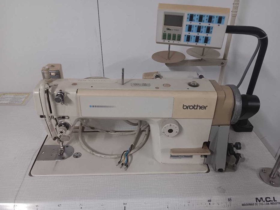 Máquina Ponto corrido Brother