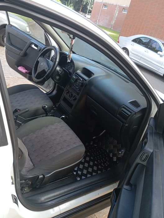 Vendo Opel Astra  1.7 dti a diesel