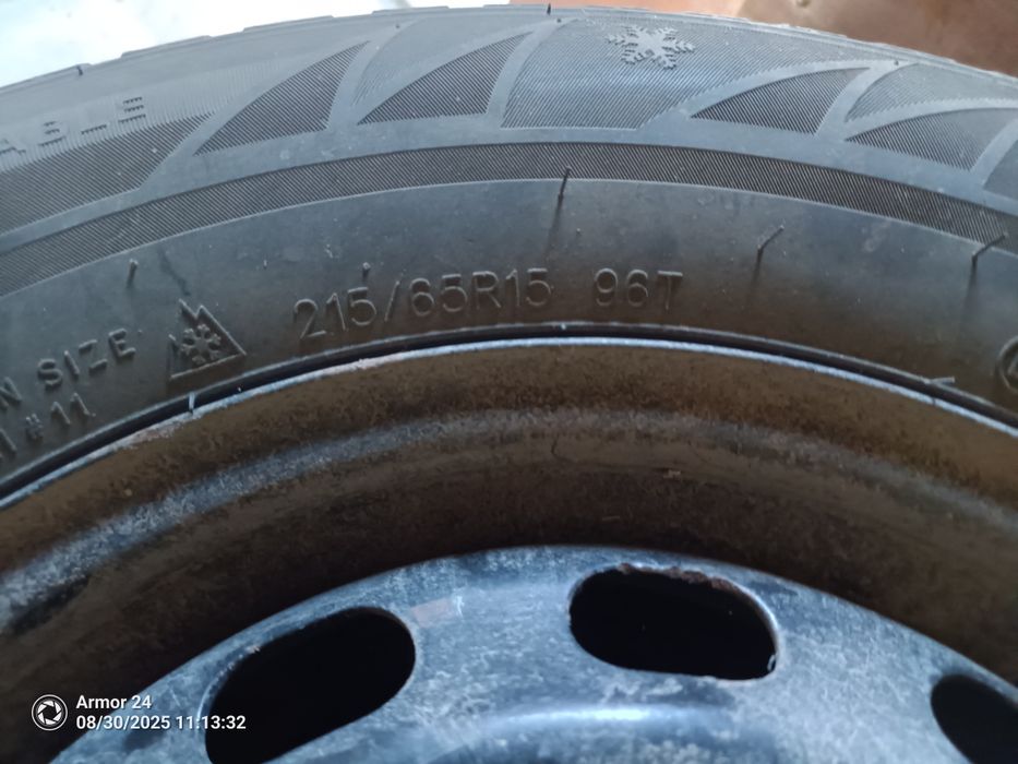 Продам комплект зімніх коліс