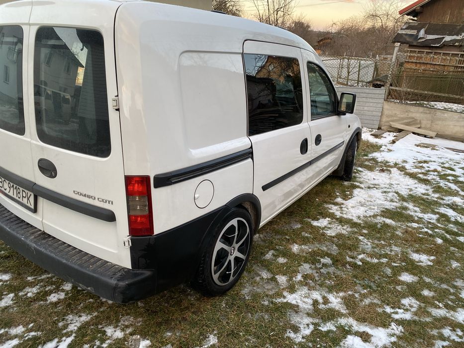 Опель Комбо С 1.3 CDTI