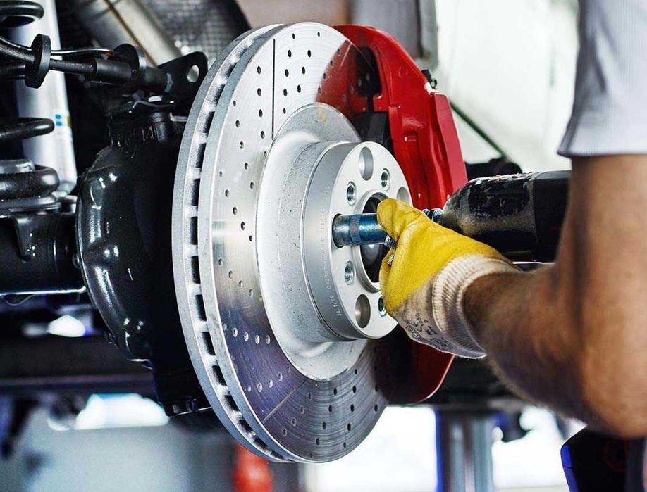 СТО Нивки Заміна гальмівних дисків колодок рідини циліндрів супортів