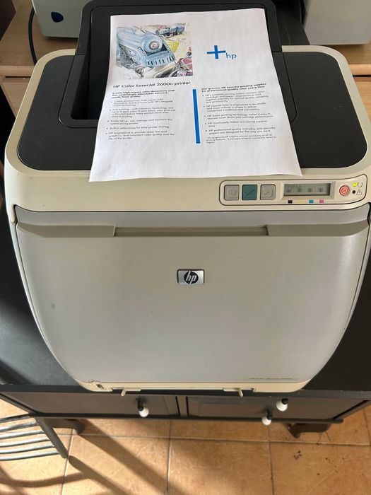 Impressora HP Color Laserjet 2600n