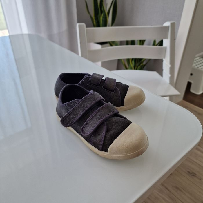 Оригінальні кеди zara