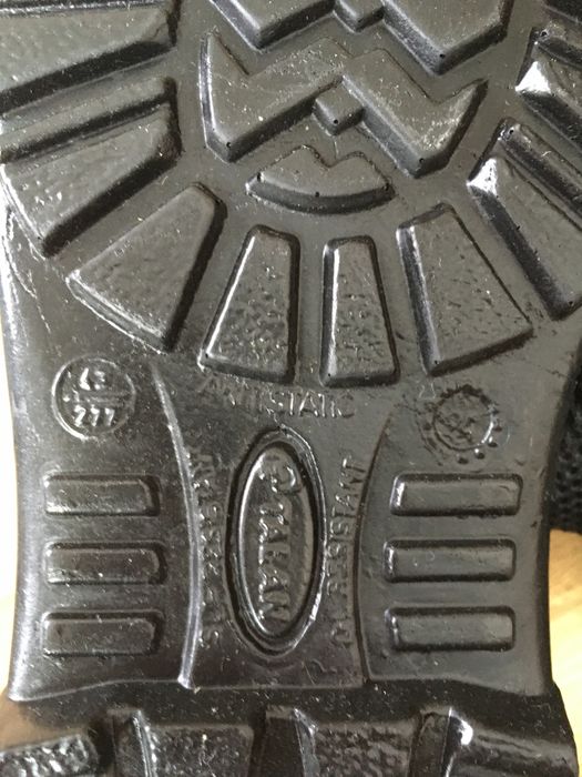 Черевики робочі нові