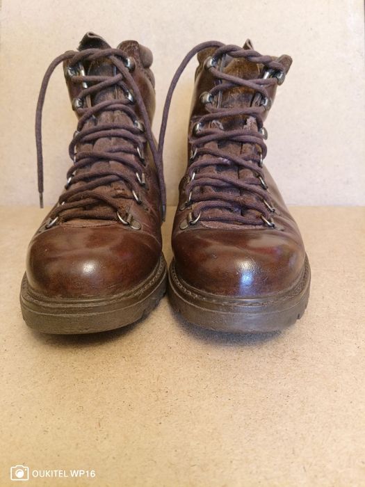 Ботинки тёмно-коричневый кожаные