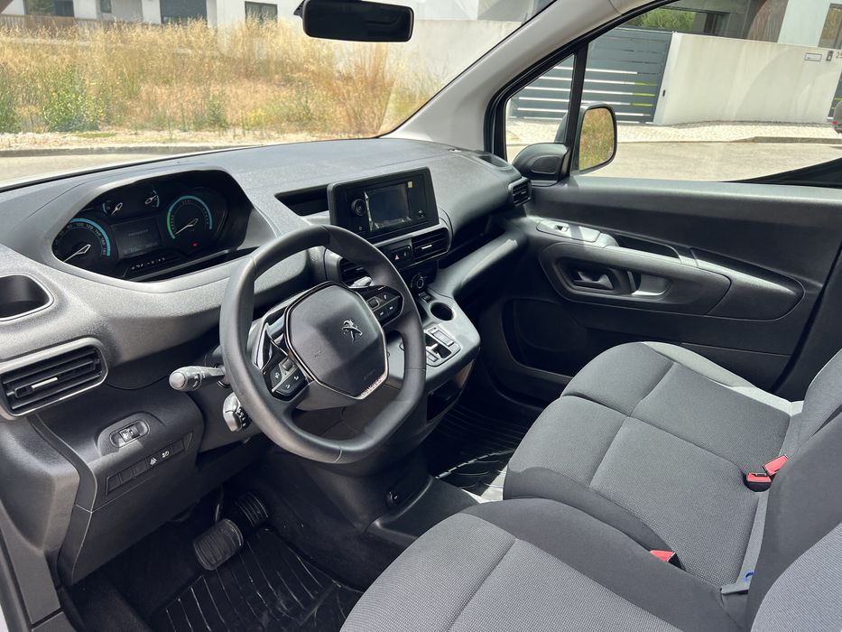 Peugeot e-Partner  2023 8200km