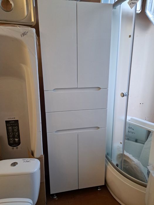 Меблі у ванну кімнату