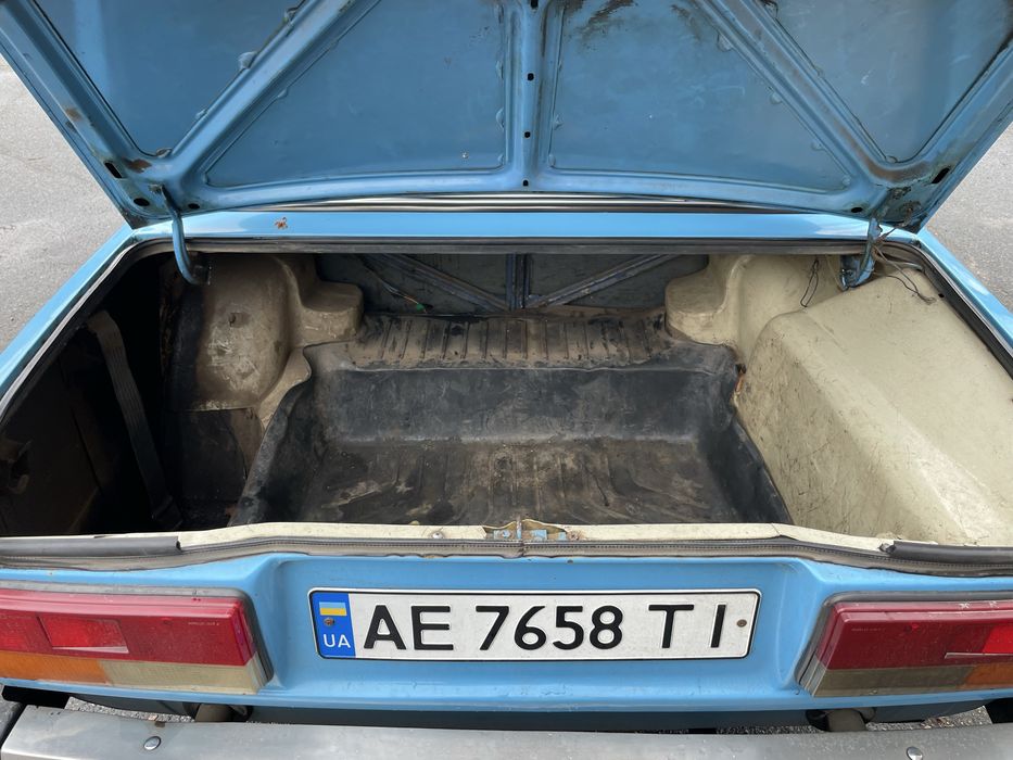 Продам ВАЗ 2107   1.5   5-ступка