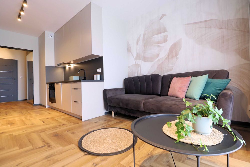 OS. CARPATIA / komfortowa kawalerka / pełne wyposażenie / balkon z widokiem / nowe