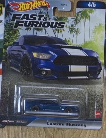 Модель Hot wheels mustang