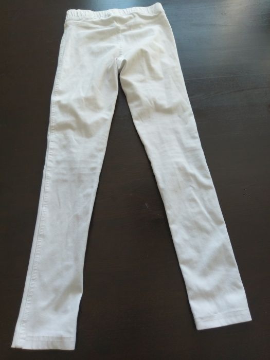 Leginsy dla dziewczynki