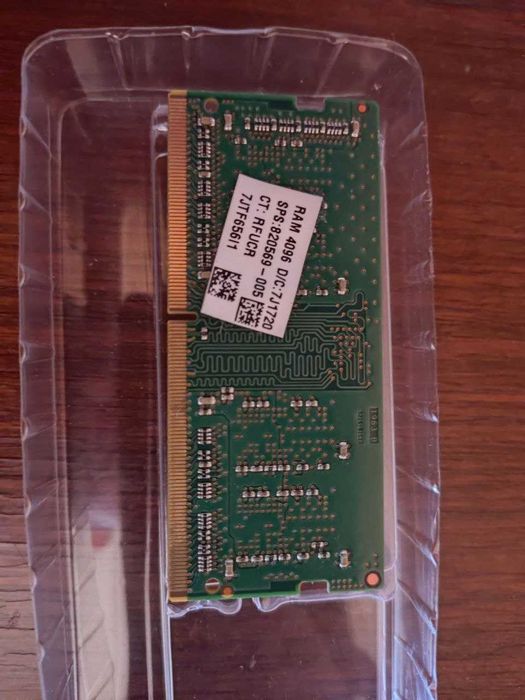 Оперативная память (ОЗУ) 4ГБ / SODIMM / 2400 Мгц