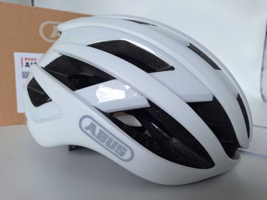 Kask rowerowy szosowy Abus AirBreaker Polar White Matt M 52-58cm