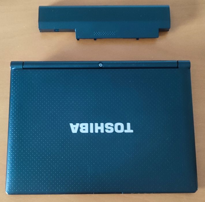 Portáti Toshiba NB500-108