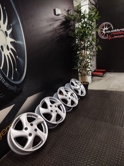 Jantes 15" Originais Peugeot 4×108