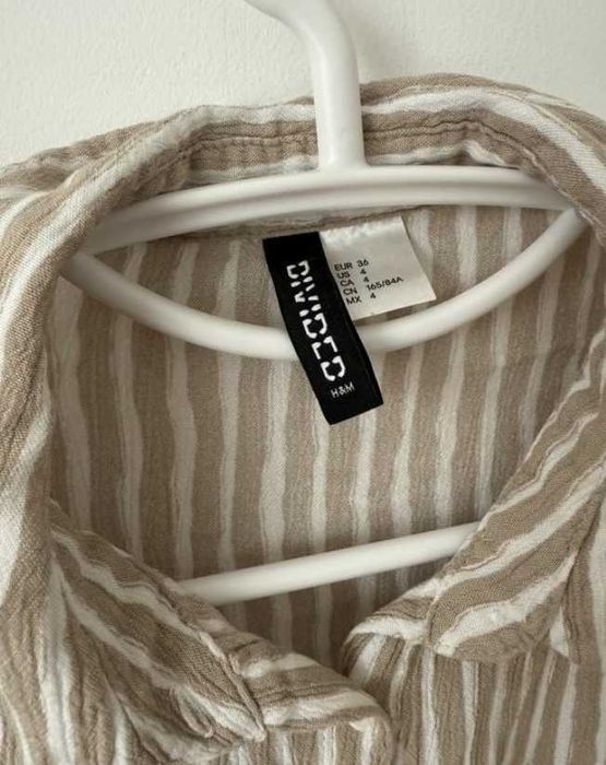 Сорочка Divided, H&M, розмір S.