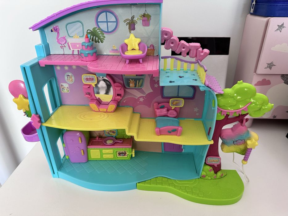 Magic Box Mojipops Moji house party