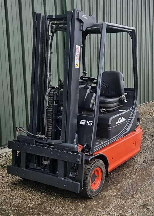 Wózek Widłowy Linde E16C-02 48V 4,4 m