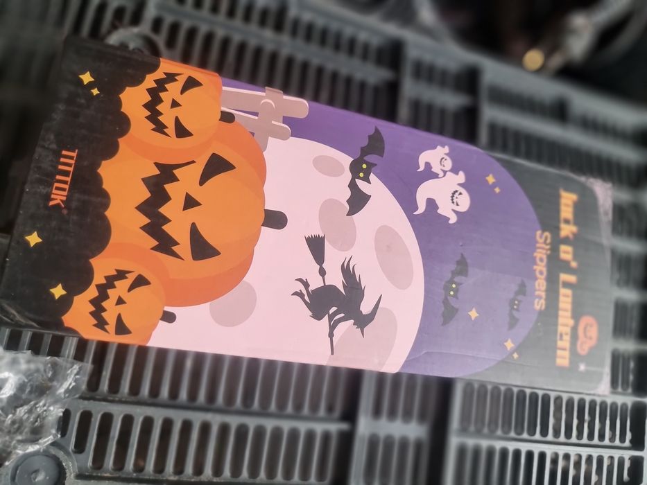 Kapcie halloween