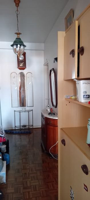 Alugo quartos no centro de Peniche