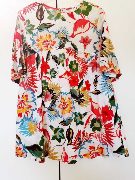 VESTIDOS oportunidade Menina (4A 6A 8A 10A) 13€ cada