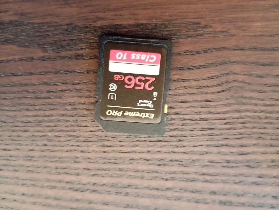 Câmara fotográfica Canon EOS 10