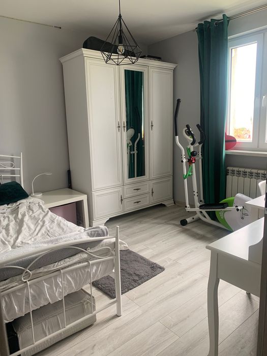 zamienię 3-pokojowe mieszkanie w centrum Pucka na dom w okolicy