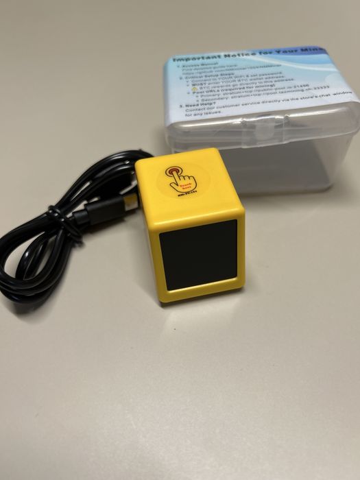 Koparka do kryptowalut [2006]